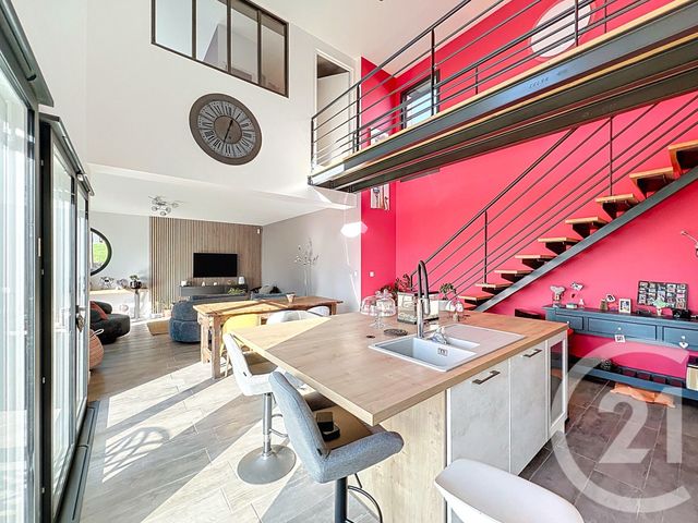 maison - PLAUZAT - 63